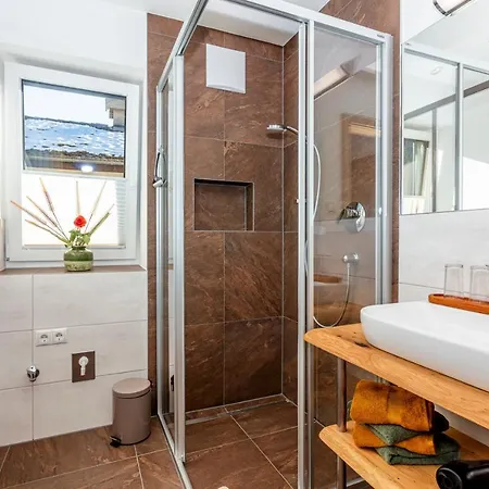 Stoamat Apartment *