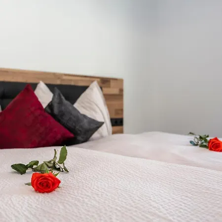 Stoamat アパート ローファー