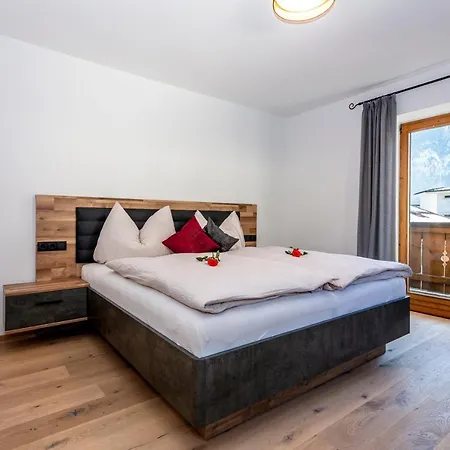 Stoamat Apartment *