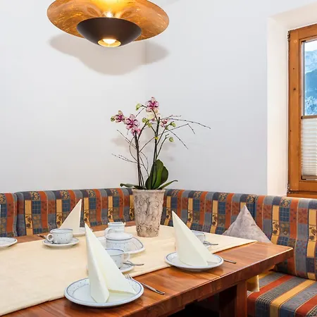 Apartment Stoamat *